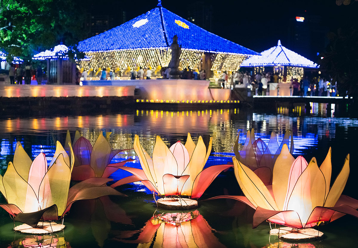 vesak lanterns colombo